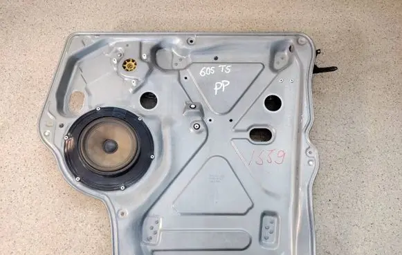 Volkswagen Transporter - Caravelle T5 Front window lifting mechanism without motor 7H183773059A 7H1837730