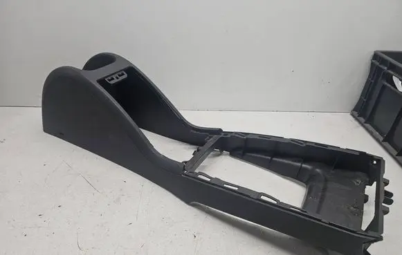 Renault Megane II Center console 8200079089