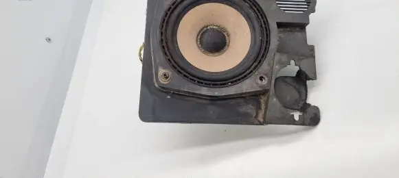 BMW 5 E34 Parcel shelf speaker 1386541 13787751