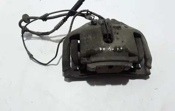 BMW 5 F10 F11 Front brake caliper 6786817