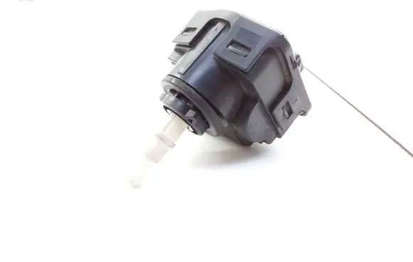Volkswagen Golf III Headlight level adjustment motor 00728200 1H0941295C