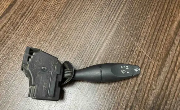 Ford Transit Indicator stalk 17A553 YC1T17A553AC
