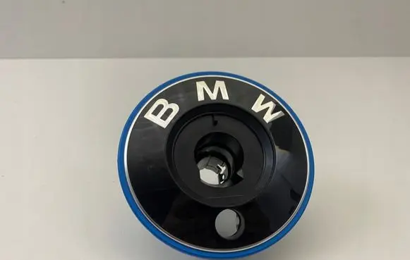 BMW 7 G70 Manufacturers badge/model letters 
