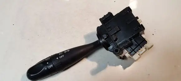 Toyota RAV 4 (XA20) Indicator stalk 173682 1736482