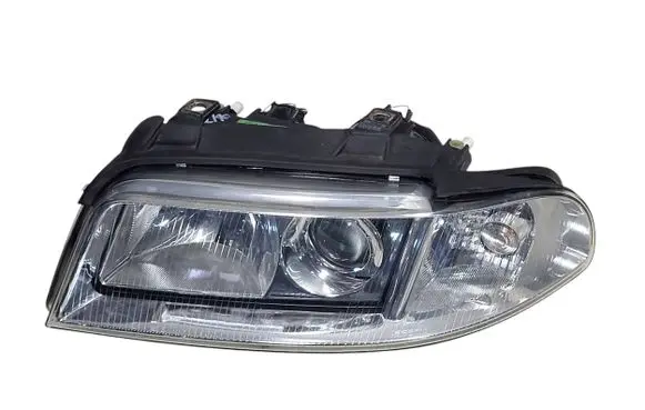 Audi A4 S4 B5 8D Headlight/headlamp 8D0941003AM 89301731 1853627100