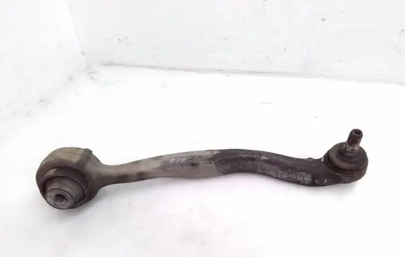 Mercedes-Benz E C207 W207 Front lower control arm/wishbone 20446