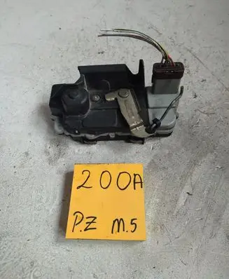 Citroen Xsara Picasso Rear door lock 8784658