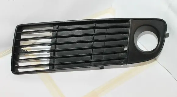 Audi A6 S6 C5 4B Front bumper lower grill 4B0807681J