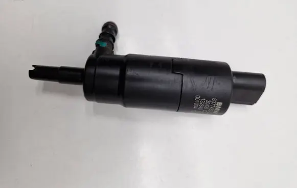 BMW X5 E70 Headlight washer pump 8377430 001004 13264010