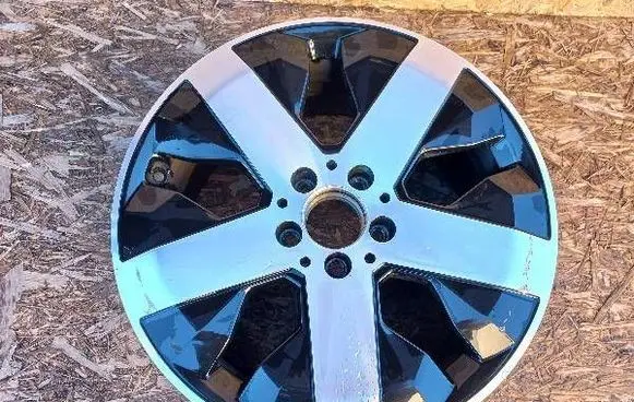 Mercedes-Benz GLB x247 R18 alloy rim A2474012800