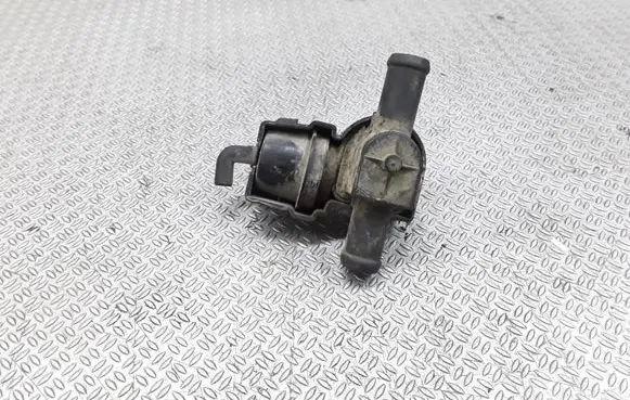 Volkswagen II LT Engine coolant pipe/hose 701121805