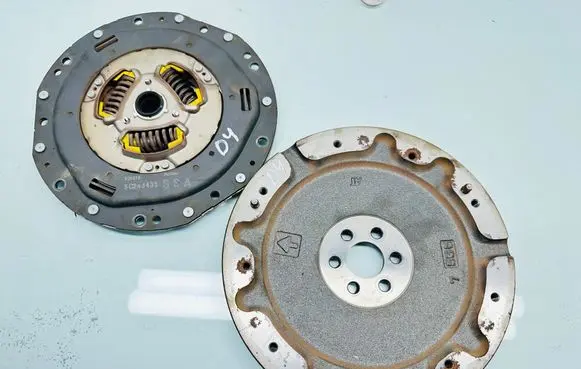 Toyota Yaris Flywheel 5C243435