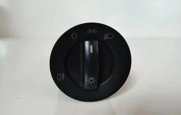 Volkswagen Polo IV 9N3 Light switch 6Q0941531B