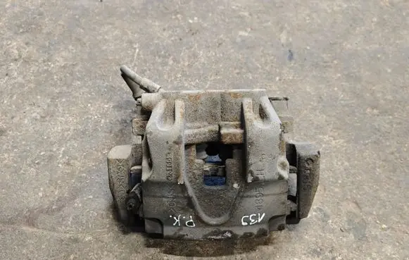 Mercedes-Benz ML W166 Front brake caliper 4895