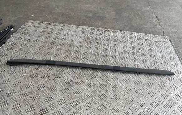 Windshield trim