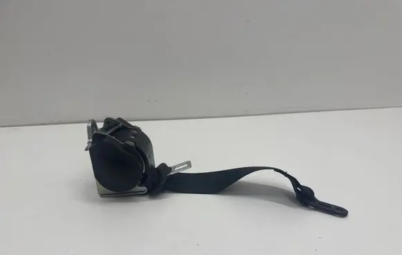 BMW 3 E90 E91 Rear seatbelt A060000 00261090900