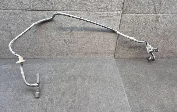 Audi Q7 4L Vacuum line/pipe/hose 7L8611932H 8D0611850 0261230053