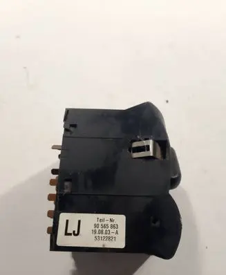 Opel Omega B1 Other switches/knobs/shifts 90565863