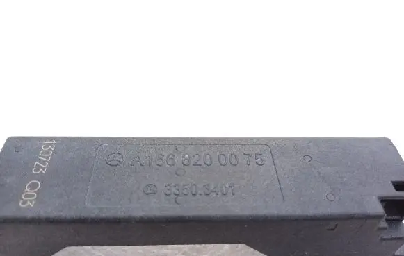 Mercedes-Benz GLE (W166 - C292) Keyless (KESSY) go control unit/module A1668200075