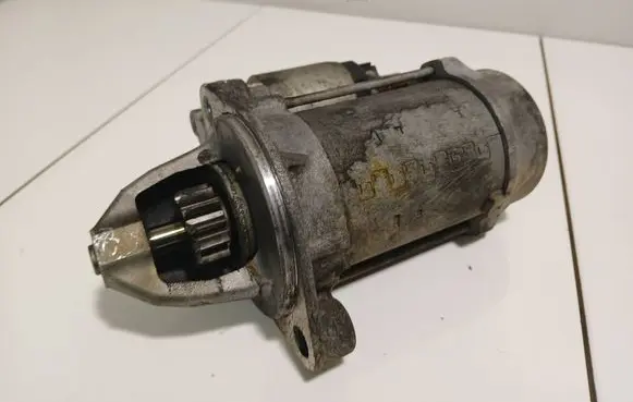 Mercedes-Benz C W204 Starter motor A0061514601 4280004600
