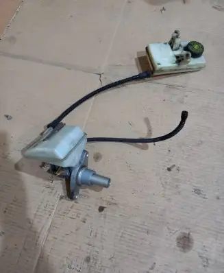 Peugeot 3008 I Master brake cylinder 03355815253 03355815053