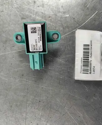 Audi A4 S4 B8 8K Airbag deployment crash/impact sensor 8k0955557c