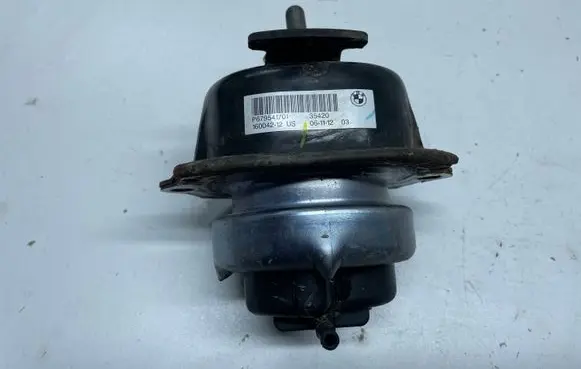 BMW X6 E71 Engine mount bracket 16004212 P679541701 35420