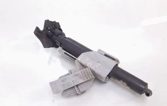 Headlight washer spray nozzle