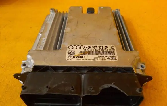Audi R8 42 Engine control unit/module 4S0907552BP 4S0907552R