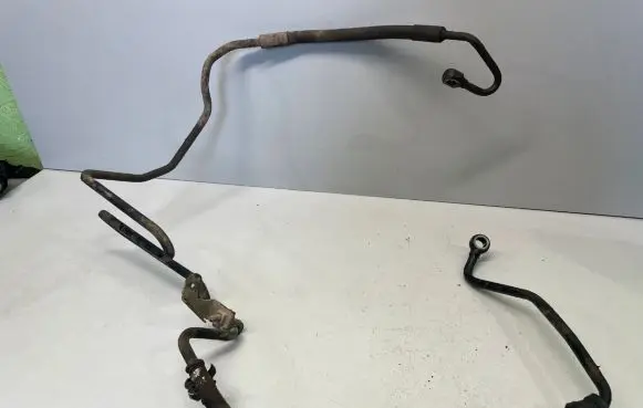 Power steering hose/pipe/line