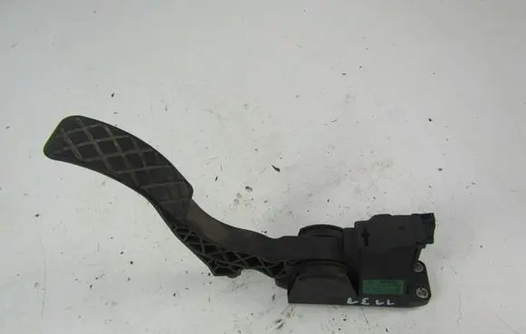 Volkswagen Polo Accelerator pedal position sensor 6Q1721503E