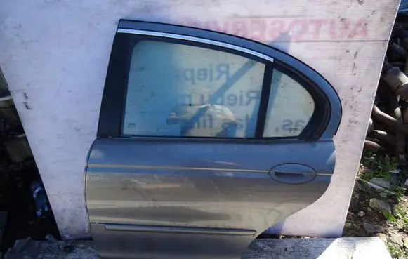 Jaguar X-Type Rear door