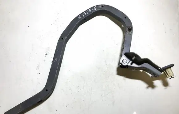 Mazda Xedos 6 Tailgate/trunk/boot hinge