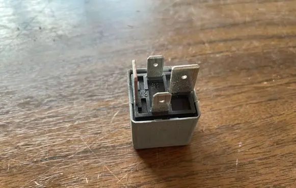 Audi A6 S6 C5 4B Other relay 191937503