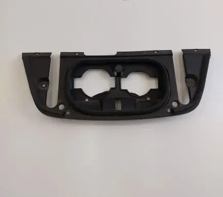 Nissan Leaf II (ZE1) Electric car charge socket cover 657305SH0A