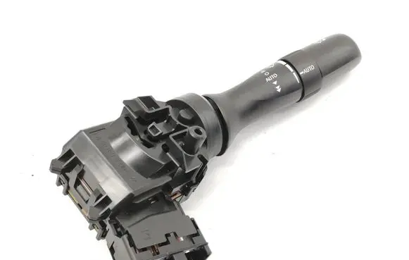 Toyota Avensis T270 Wiper speed switch 17F003