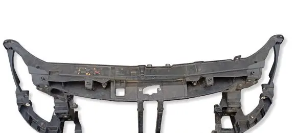 Renault Master III Radiator support slam panel 8200657209G