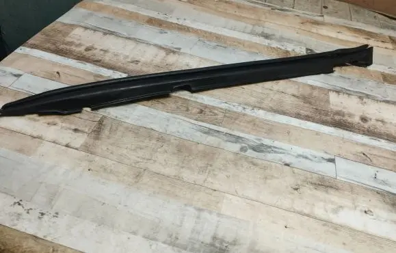 Lexus IS 220D-250-350 Side skirt front trim 538255301C