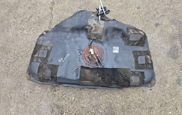 Mazda 6 Fuel tank GS1H42110D GAM660960A GS1D42741