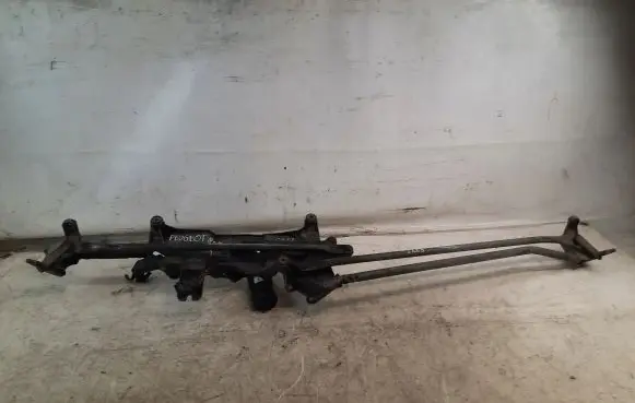Peugeot 807 Front wiper linkage and motor
