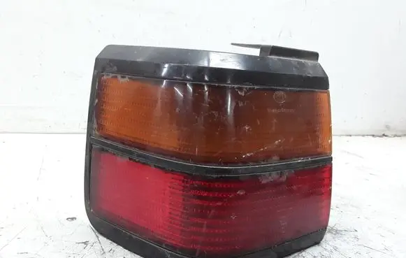 Volkswagen PASSAT B3 Rear/tail lights 357945257