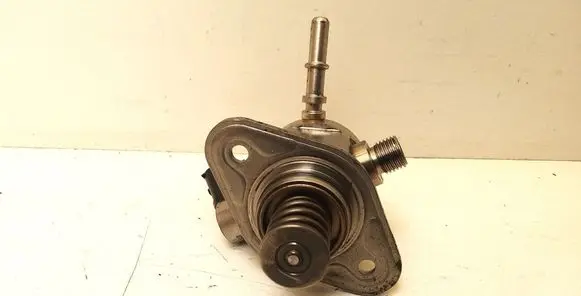 Hyundai i30 Fuel injection high pressure pump 9046030052