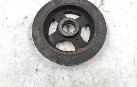 Nissan Primera Crankshaft pulley E124134B