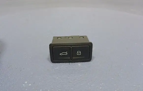 Audi Q7 4L Tailgate opening switch 85E959831D