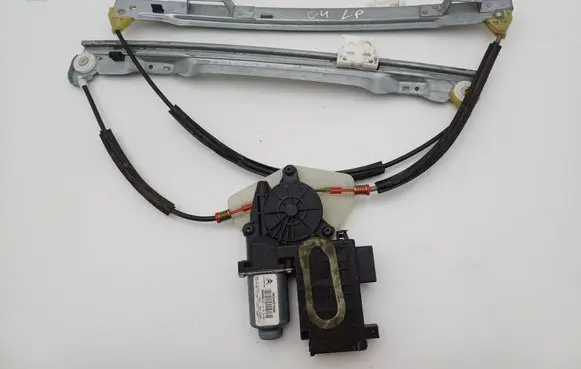 Citroen C4 Grand Picasso Front door window regulator with motor 9654087680