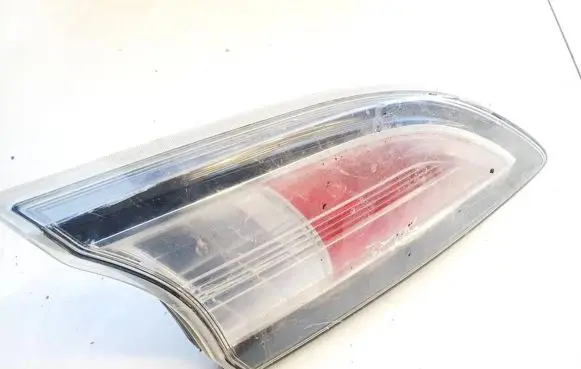 Mazda 3 II Tailgate rear/tail lights p8241