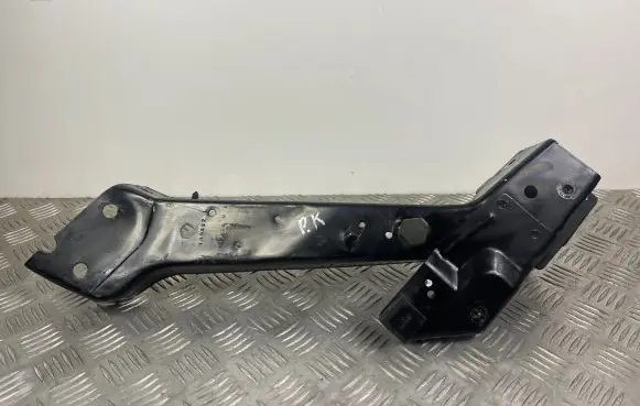 Jeep Grand Cherokee Top upper radiator support slam panel