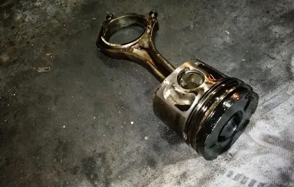 Audi A6 S6 C5 4B Piston with connecting rod 78L51