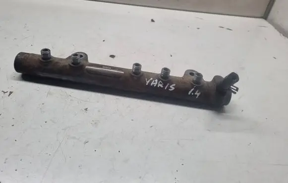 Toyota Yaris Fuel main line pipe 0445214133 238100N021
