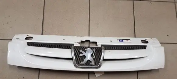 Peugeot Partner Front grill 9644758577
